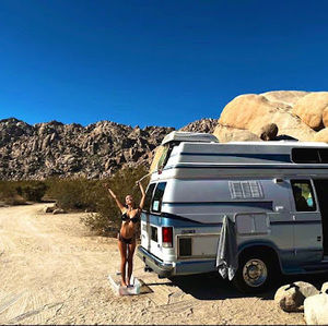 Meet your Posher, Shana maire